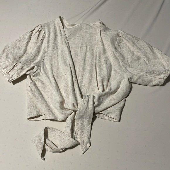 Linen Crop Tie Front Top - Picture 1 of 2